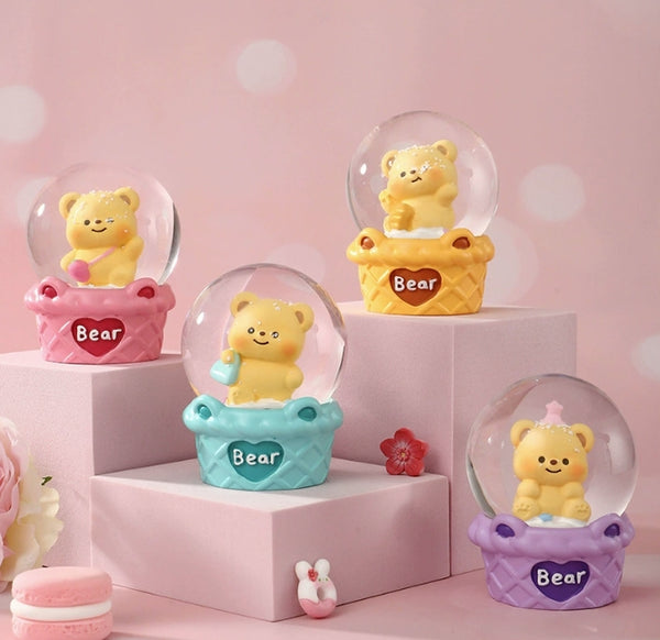 Butter Bear Glowing Crystal Ball Night Light, LED Color Changing Kids Room Decoration, Mini Birthday Gift Figurine with Touch Sensor (Multi-Color)