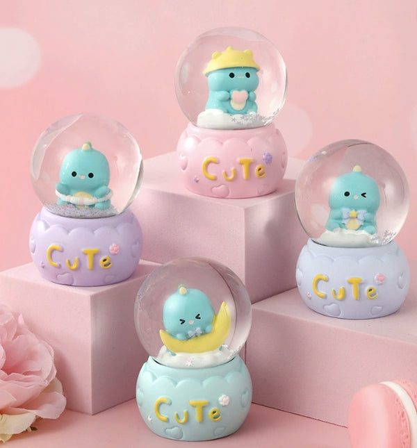 Cute Dinosaur Glowing Crystal Ball Night Light, LED Color Changing Kids Room Decoration, Mini Birthday Gift Figurine with Touch Sensor (Multi-Color)